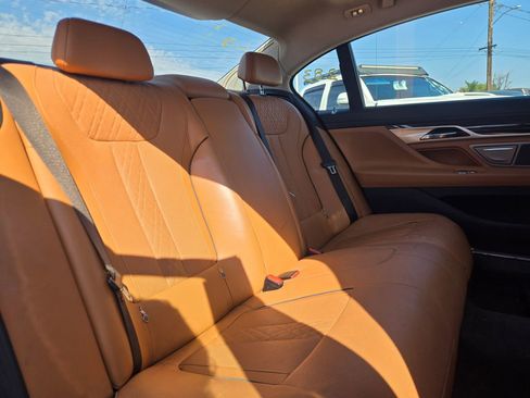 Used 2018 BMW 740e xDrive w/ Executive Package image 18