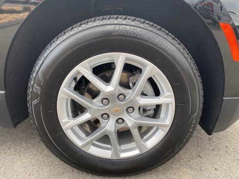 Used 2024 Chevrolet Equinox LT image 9