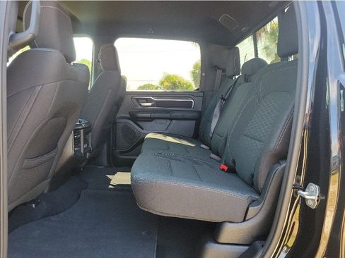 Used 2025 RAM 1500 Laramie w/ Sport Appearance Package AWD/4WD image 7