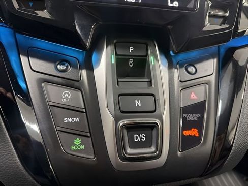 Used 2023 Honda Odyssey Touring image 30