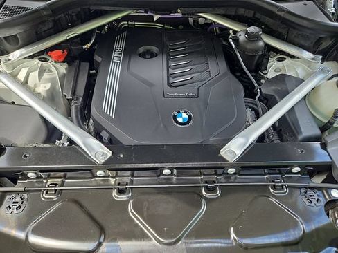 Used 2023 BMW X5 xDrive40i w/ Premium Package AWD/4WD image 27