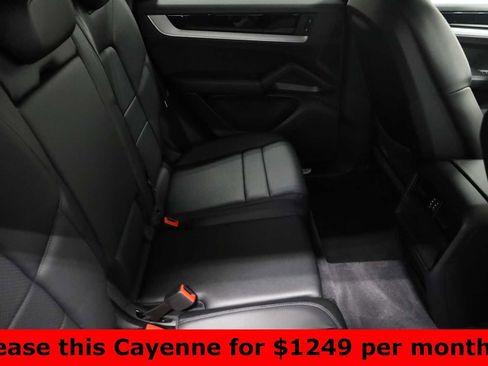 Certified 2024 Porsche Cayenne image 40