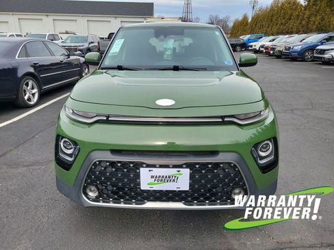 Used 2020 Kia Soul EX image 2