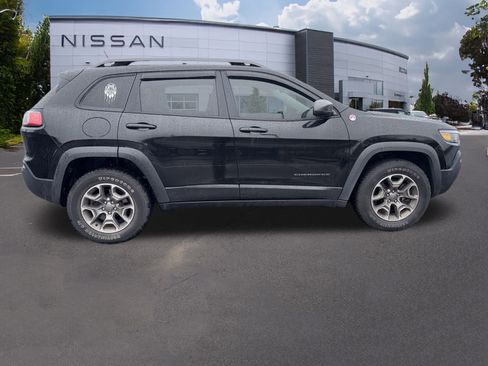 Used 2020 Jeep Cherokee Trailhawk w/ Comfort/Convenience Group image 7