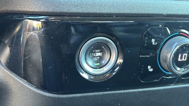Used 2024 Chevrolet Silverado 1500 LT AWD/4WD image 28