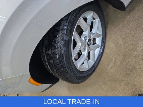 Used 2021 Kia Soul S FWD image 33