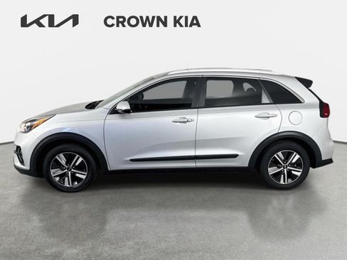 Used 2020 Kia Niro LXS FWD image 8