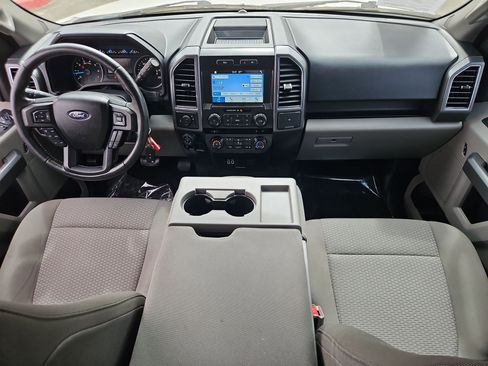 Used 2017 Ford F150 XLT w/ Equipment Group 301A Mid RWD image 21