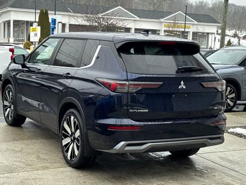 New 2026 Mitsubishi Outlander SE AWD/4WD image 4
