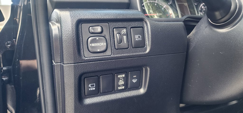 Used 2024 Toyota 4Runner Limited RWD image 29