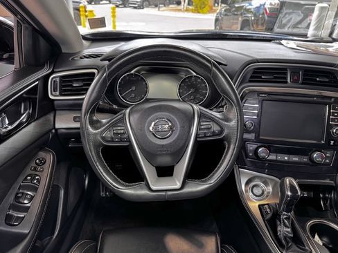 Used 2018 Nissan Maxima 3.5 SV FWD image 15