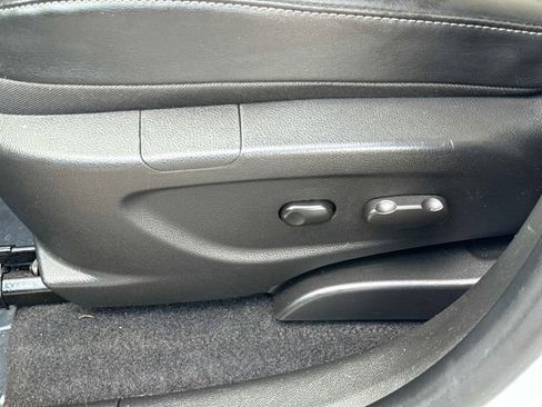 Used 2020 Buick Encore Preferred FWD image 13