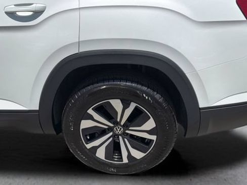 Used 2026 Volkswagen Atlas SE AWD/4WD image 35
