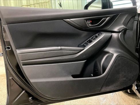 Used 2018 Subaru Impreza 2.0i Premium image 21