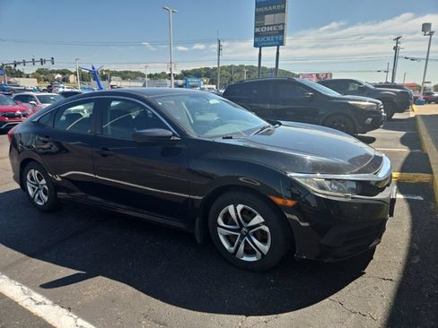 Used 2018 Honda Civic LX image 5