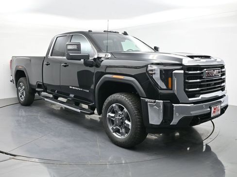 New 2026 GMC Sierra 3500 SLE AWD/4WD image 7