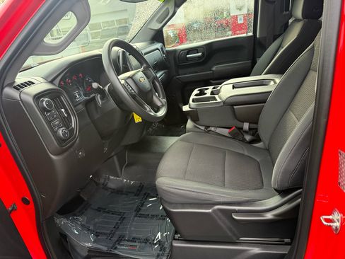 Used 2019 Chevrolet Silverado 1500 Custom w/ Custom Value Package image 26