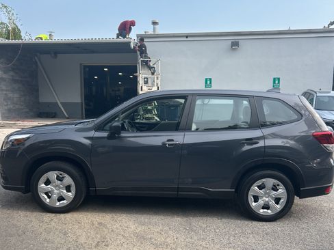 Used 2023 Subaru Forester AWD/4WD image 6