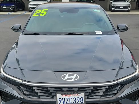 Certified 2025 Hyundai Elantra Sport FWD image 29