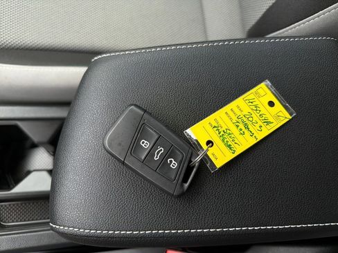 Used 2023 Volkswagen Taos S image 27