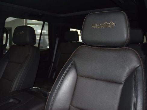 Used 2023 Chevrolet Tahoe High Country AWD/4WD image 40