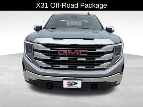 New 2026 GMC Sierra 1500 SLE image 10