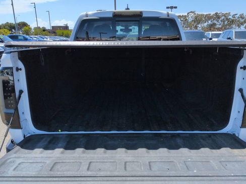 Used 2020 Chevrolet Colorado Z71 AWD/4WD image 27