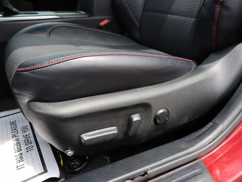 Used 2017 Toyota Camry SE FWD image 22