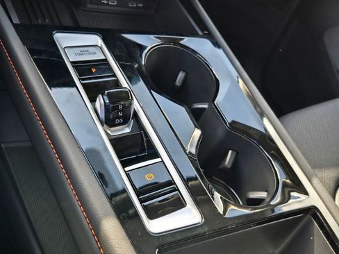 New 2026 Volkswagen Atlas Peak Edition AWD/4WD image 9