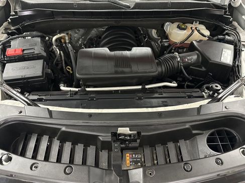 Used 2021 Chevrolet Suburban Premier w/ Premium Package image 41