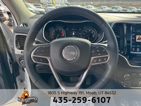 Used 2022 Jeep Cherokee Limited image 20