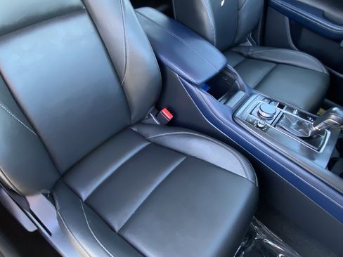 Used 2020 MAZDA CX-30 AWD w/ Select Package image 11