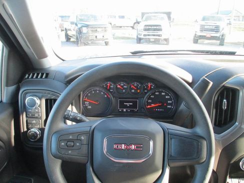 New 2026 GMC Sierra 1500 Pro w/ Graphite Edition image 18