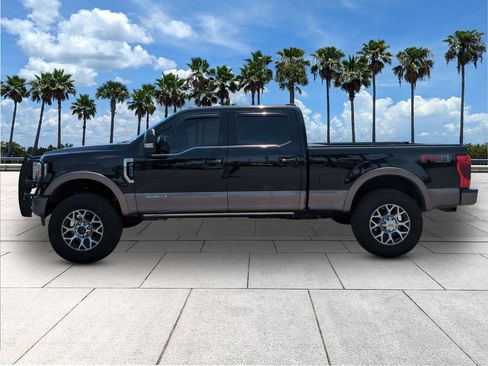 Used 2022 Ford F250 King Ranch AWD/4WD image 4