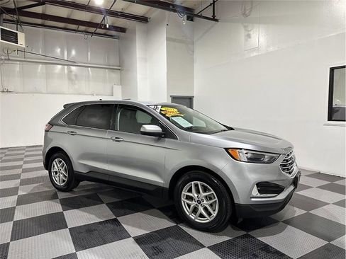 Used 2022 Ford Edge SEL image 1