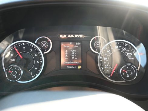 Used 2024 RAM 2500 Big Horn image 11