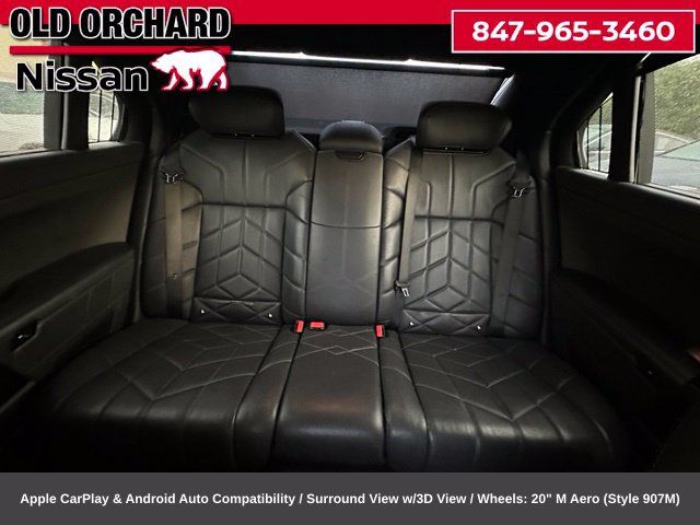 Used 2023 BMW i7 xDrive60 AWD/4WD image 14
