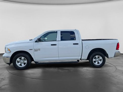 Used 2023 RAM 1500 Classic SLT AWD/4WD image 7