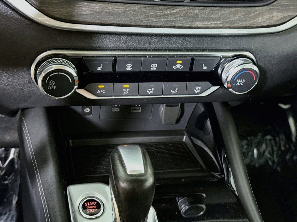 Certified 2023 Nissan Altima 2.5 SV w/ SV Premium Package FWD image 10