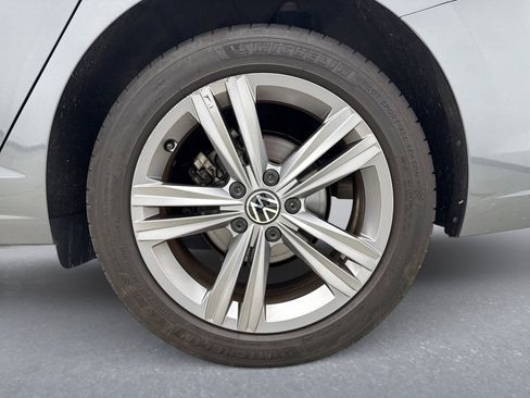 Used 2023 Volkswagen Jetta SE image 23