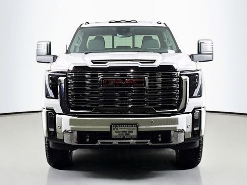 New 2026 GMC Sierra 3500 Denali w/ Denali Reserve Package image 2
