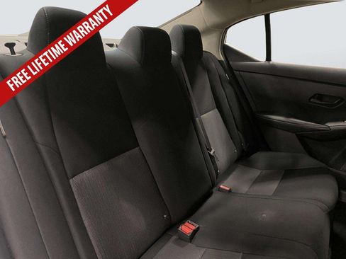 Used 2024 Nissan Sentra SV FWD image 32