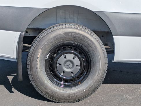 New 2026 Mercedes-Benz Sprinter 144 Cargo image 9