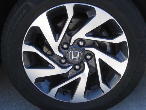 Used 2018 Honda Civic EX image 39