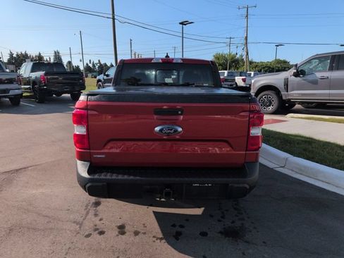 Used 2024 Ford Maverick Lariat FWD image 4