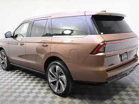 New 2026 Lincoln Navigator Black Label image 3