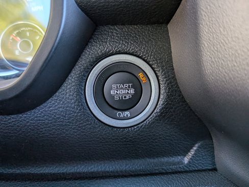 Used 2024 RAM 1500 Big Horn image 30