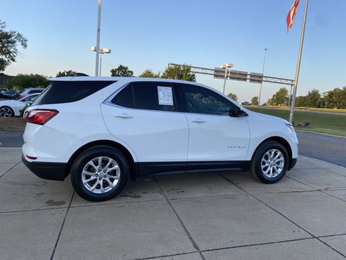 Used 2020 Chevrolet Equinox LT FWD image 12