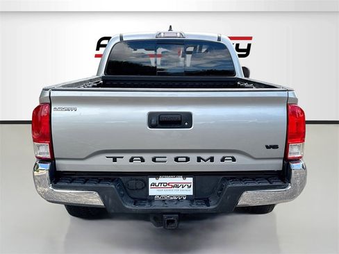 Used 2023 Toyota Tacoma TRD Off-Road image 6
