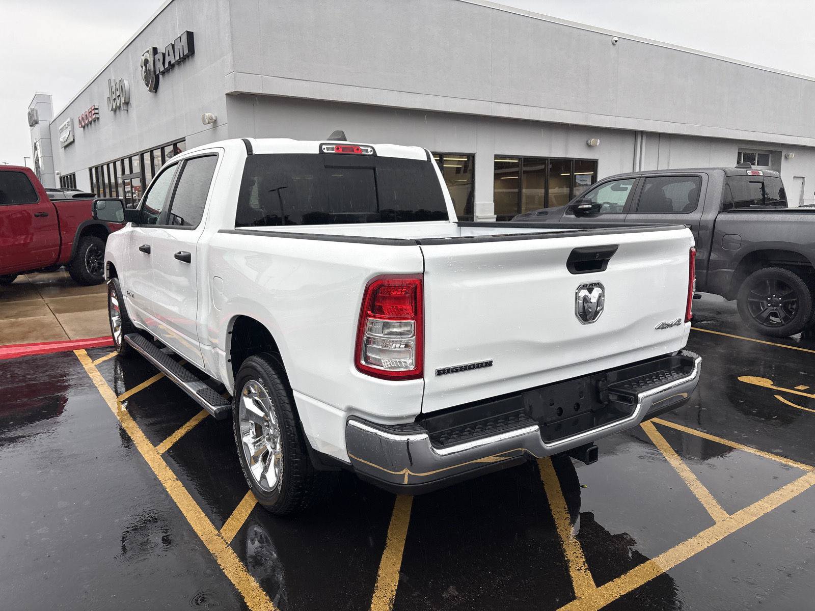 Used 2023 RAM 1500 Big Horn AWD/4WD image 7